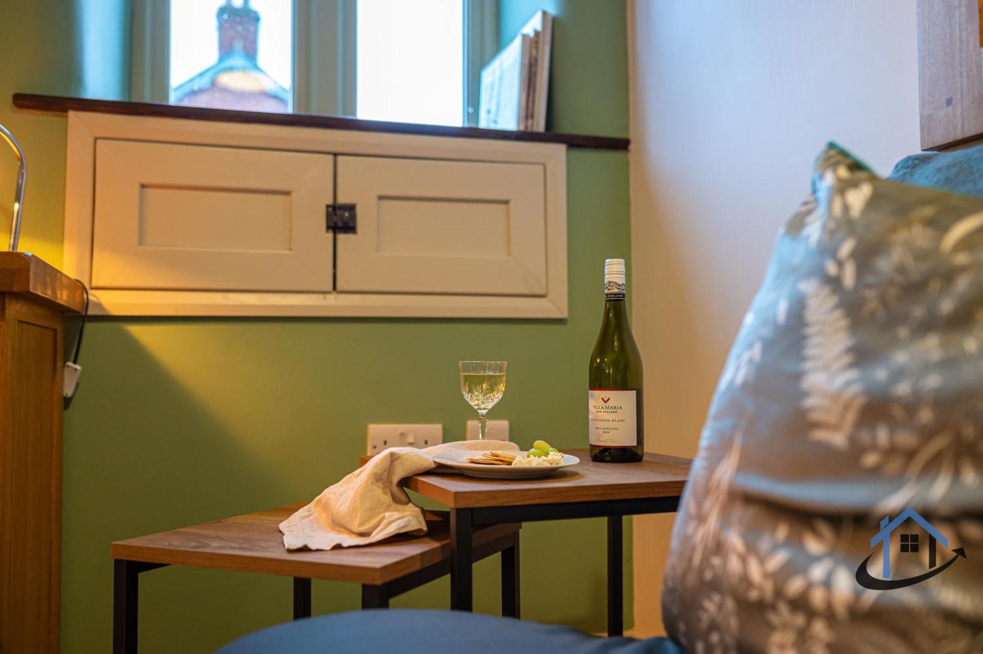 Stanwick Studio, Cosy Country Studio, Sleeps 4, Parking, Wifi Exterior foto